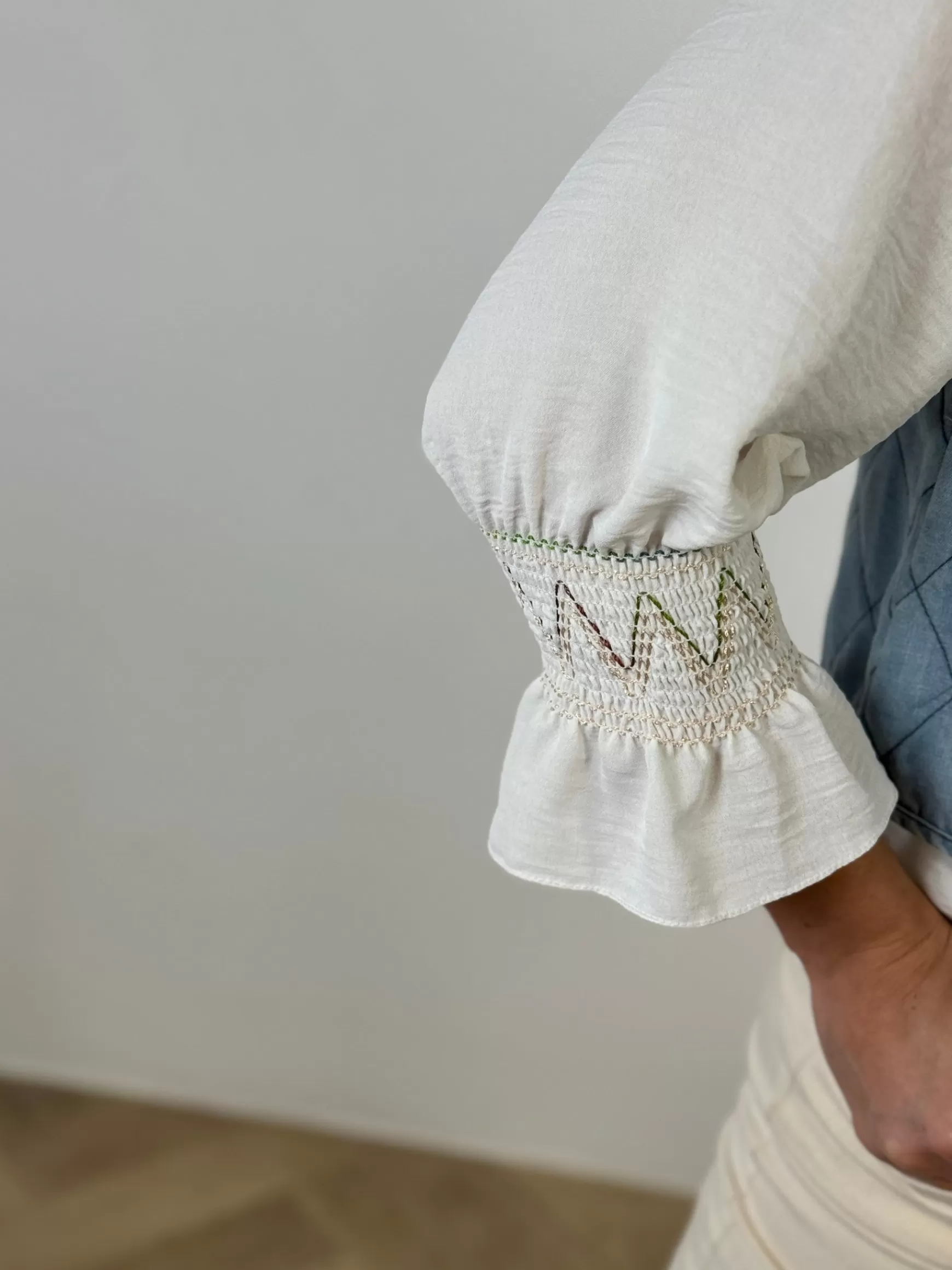 Trendz Blouse Bella Fashion