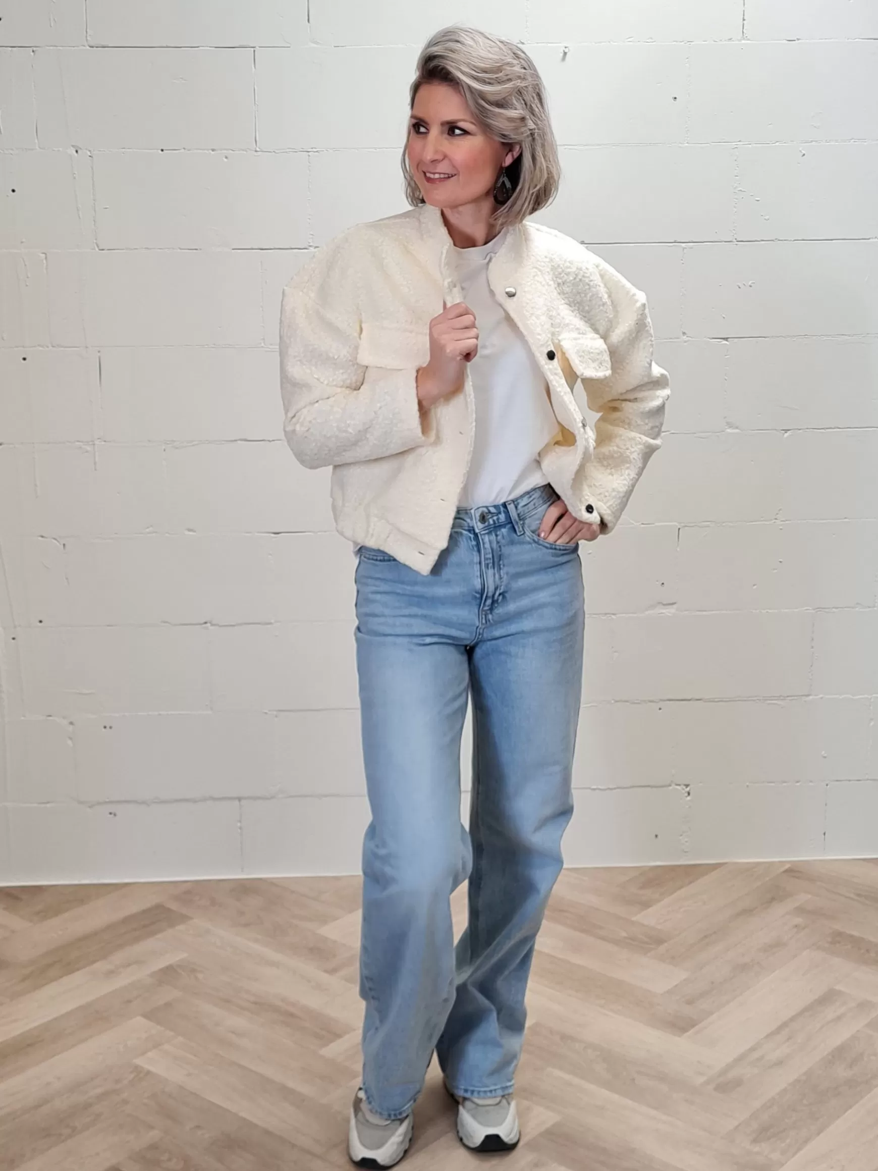 Trendz Bomber Boucle Off-White Best Sale
