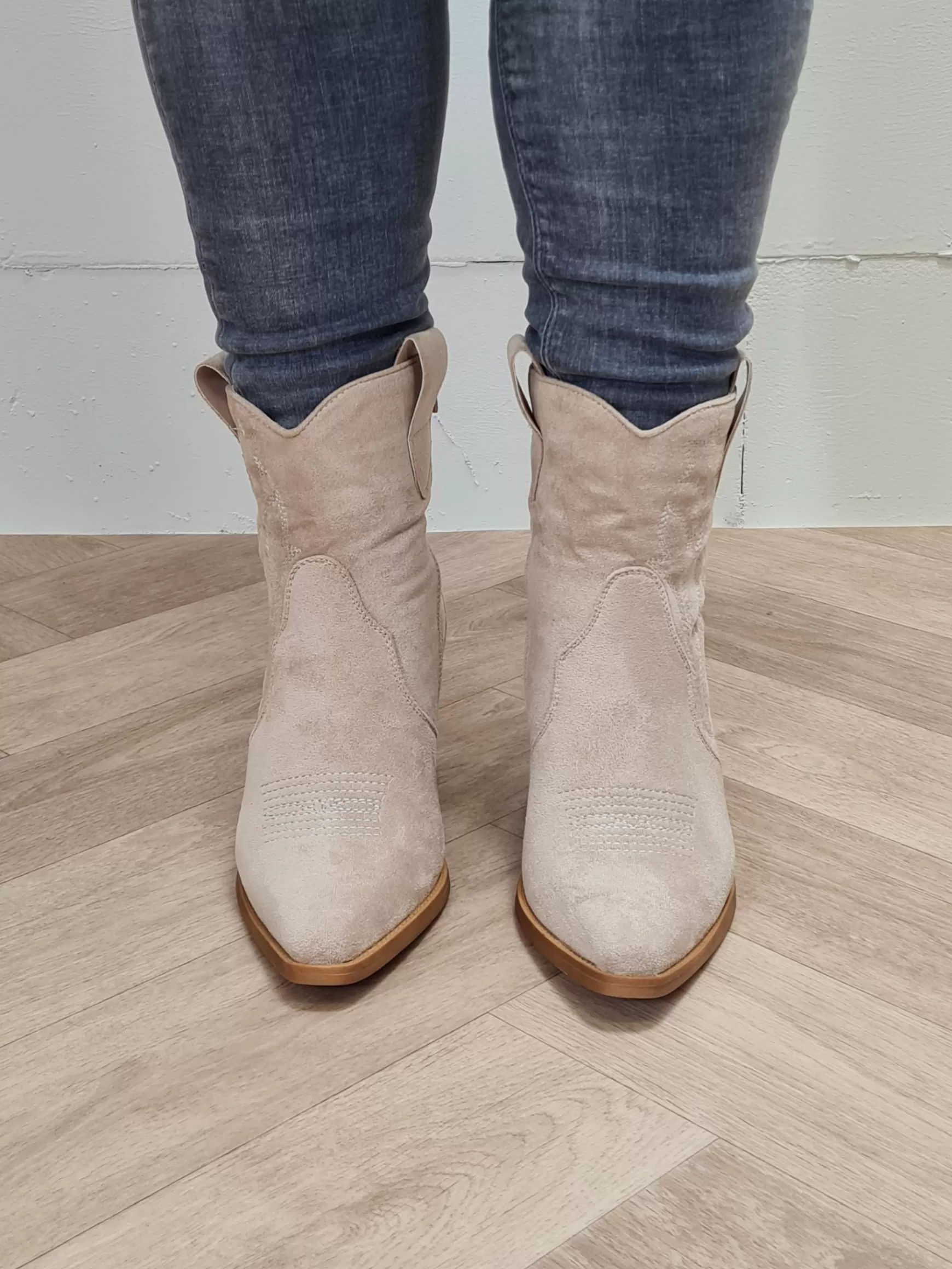 Trendz Cowboy Boots Megan Beige Suede Best Sale