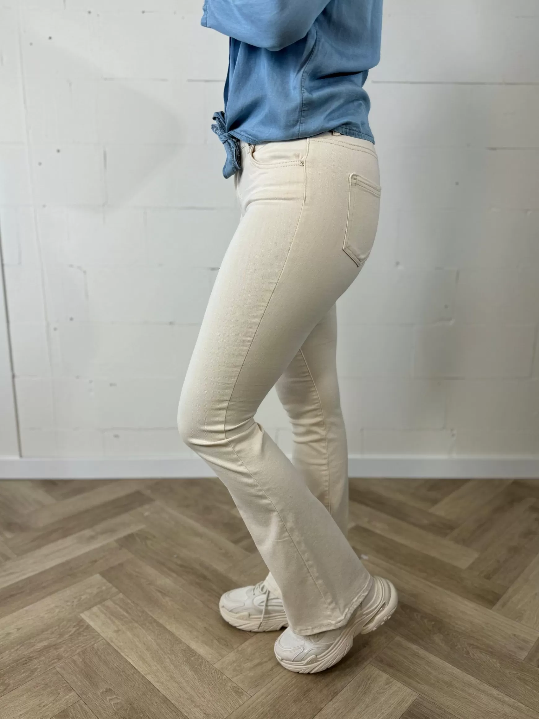 Trendz Flared Jeans Blush Beige Lengtemaat 32 Fashion