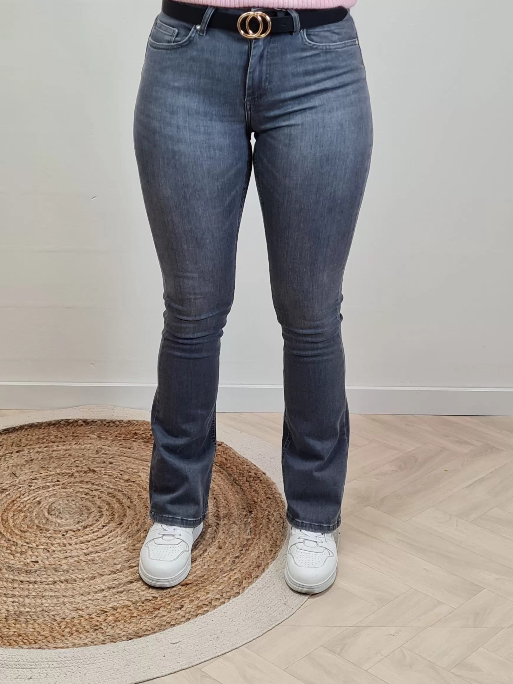 Trendz Flared Jeans Blush Grey Denim (Lengtemaat 34) Discount