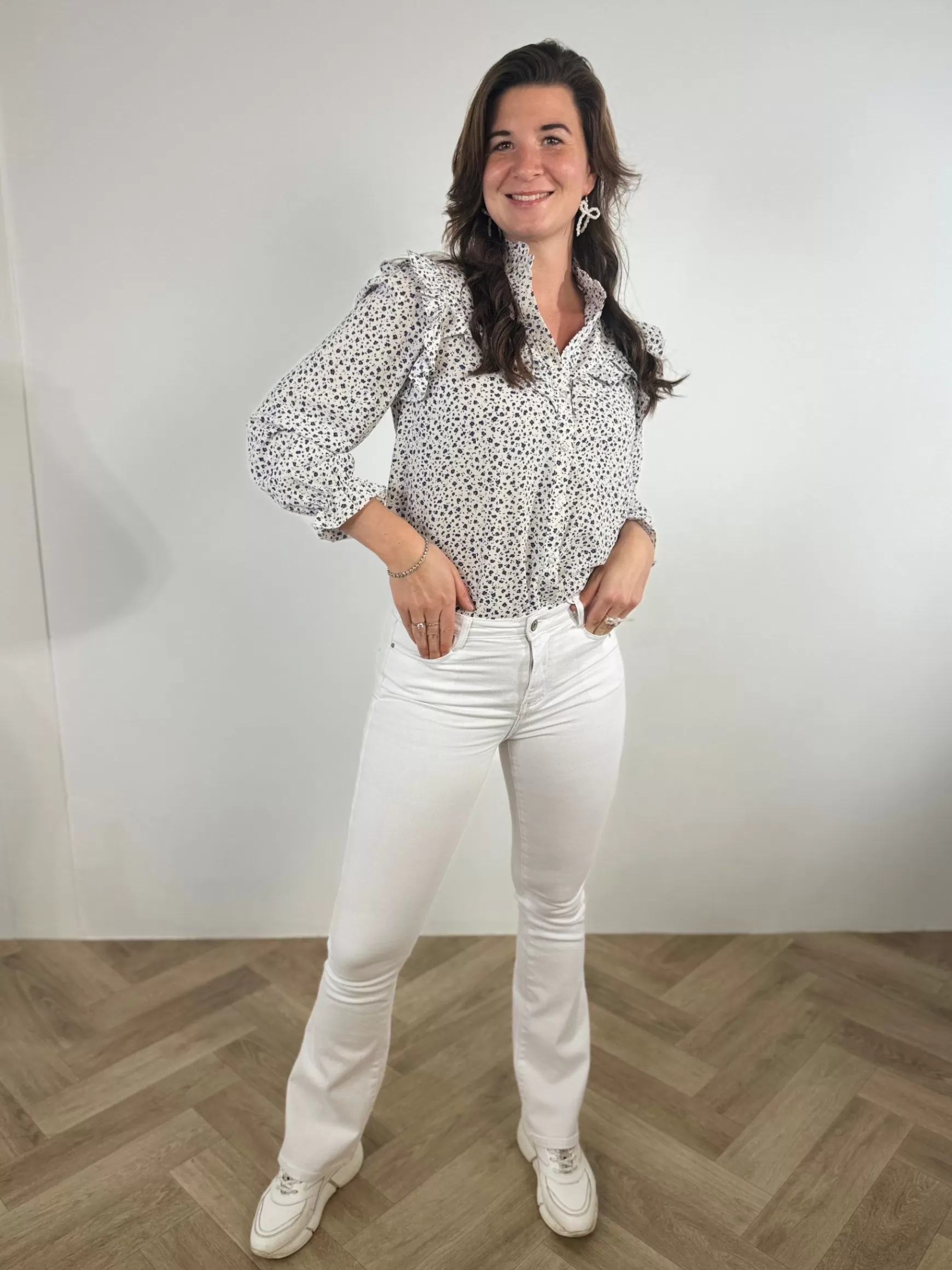 Trendz Flared Jeans White Discount