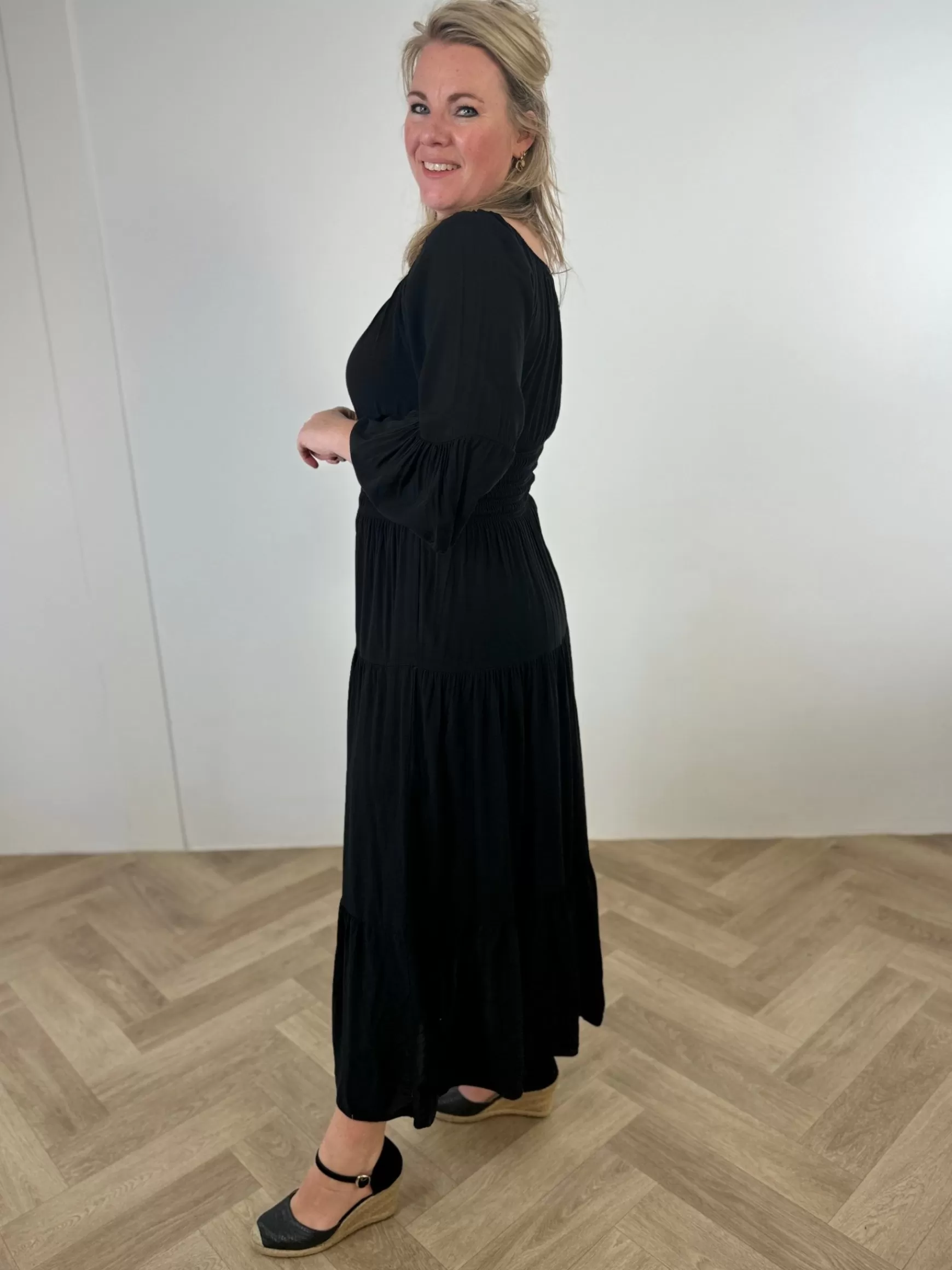 Trendz Jurk Juna Zwart Clearance