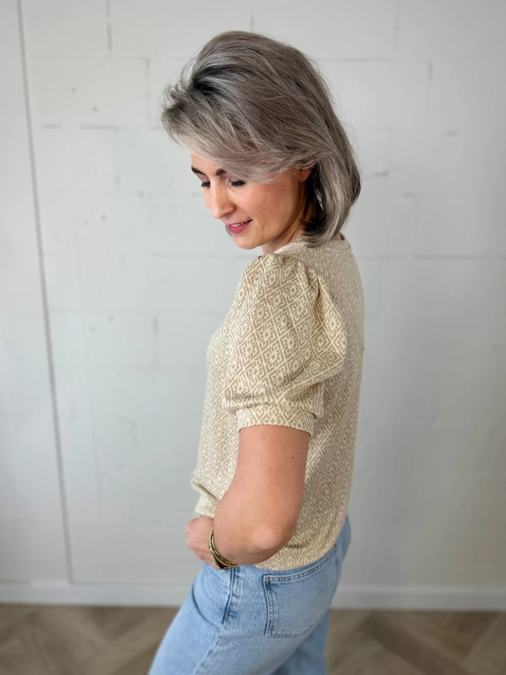 Trendz Shirtje Juun Beige Hot