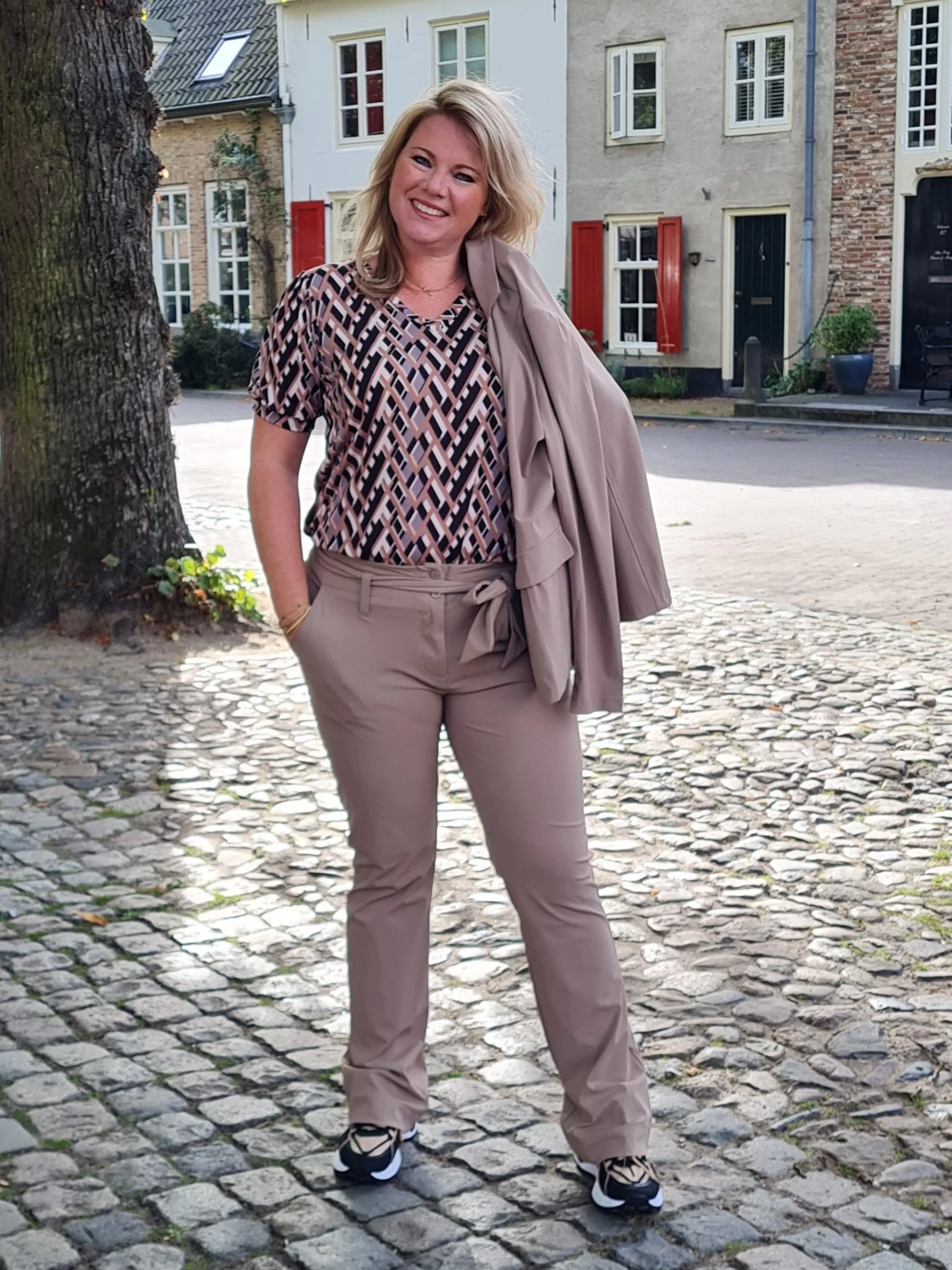 Trendz Travelstof Broek Heidi Flared Havanna Shop