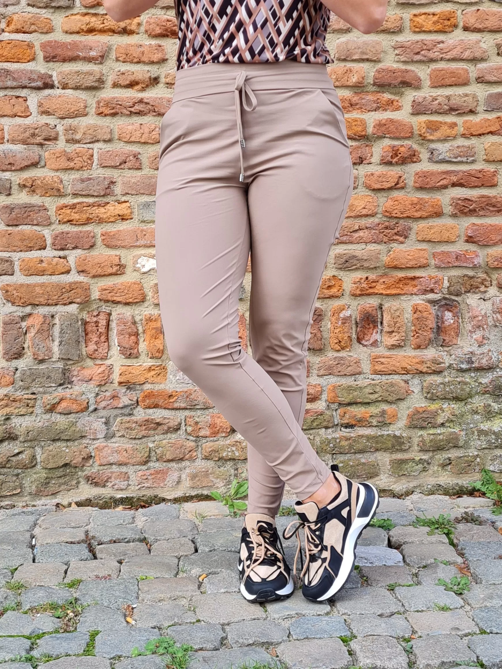 Trendz Travelstof Broek Maaike Havanna Flash Sale