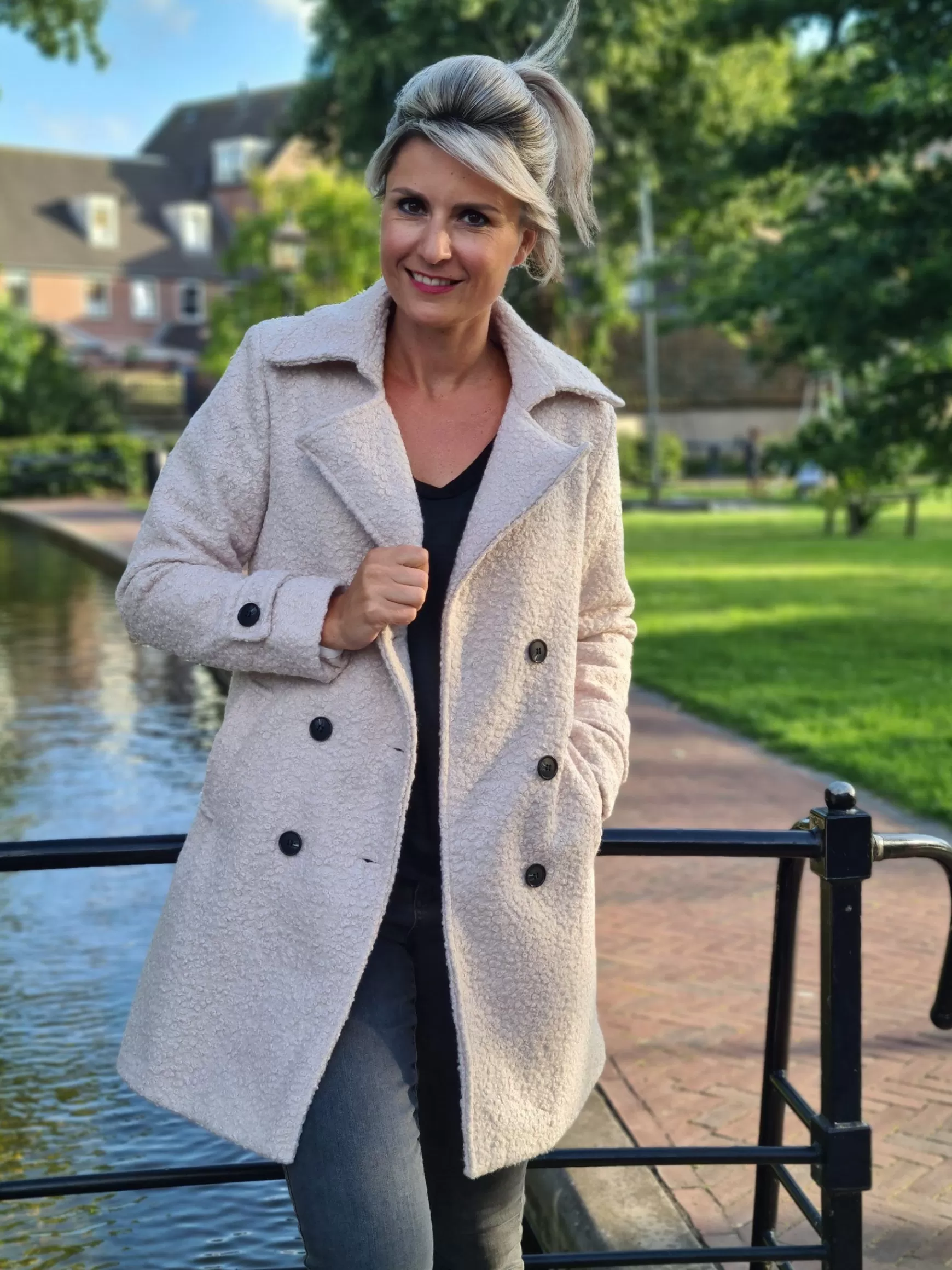 Trendz Tussenjas Femke Beige Best